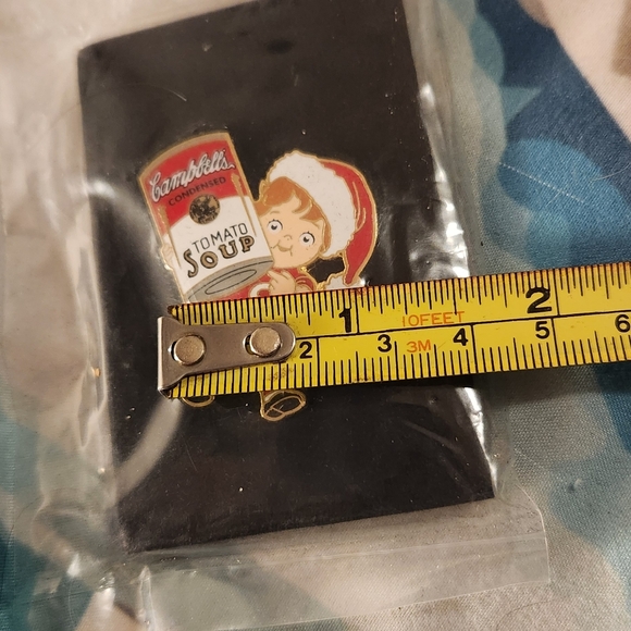 Vintage Campbell Soup kid pin - Picture 2 of 4